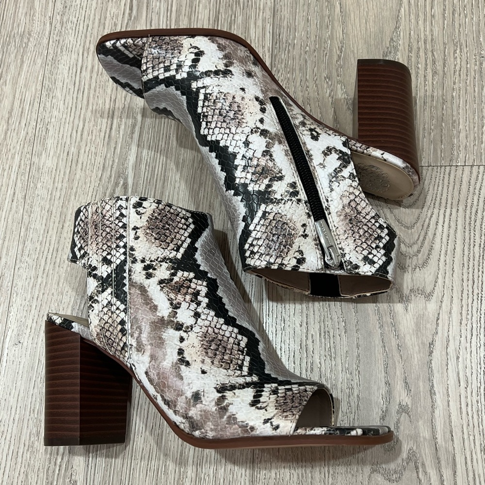 Brand New: Vince Camino snakeskin printed booties